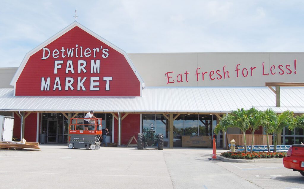 Detwiler's Farm Market, right in the heart of Sarasota, FL.