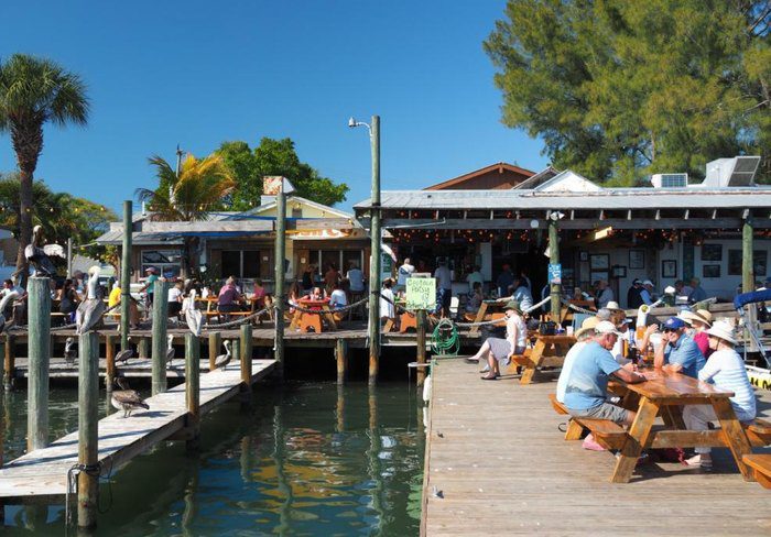 Star Fish Company's dockside restaurant, where you can enjoy their simple yet mouthwatering seafood menu.